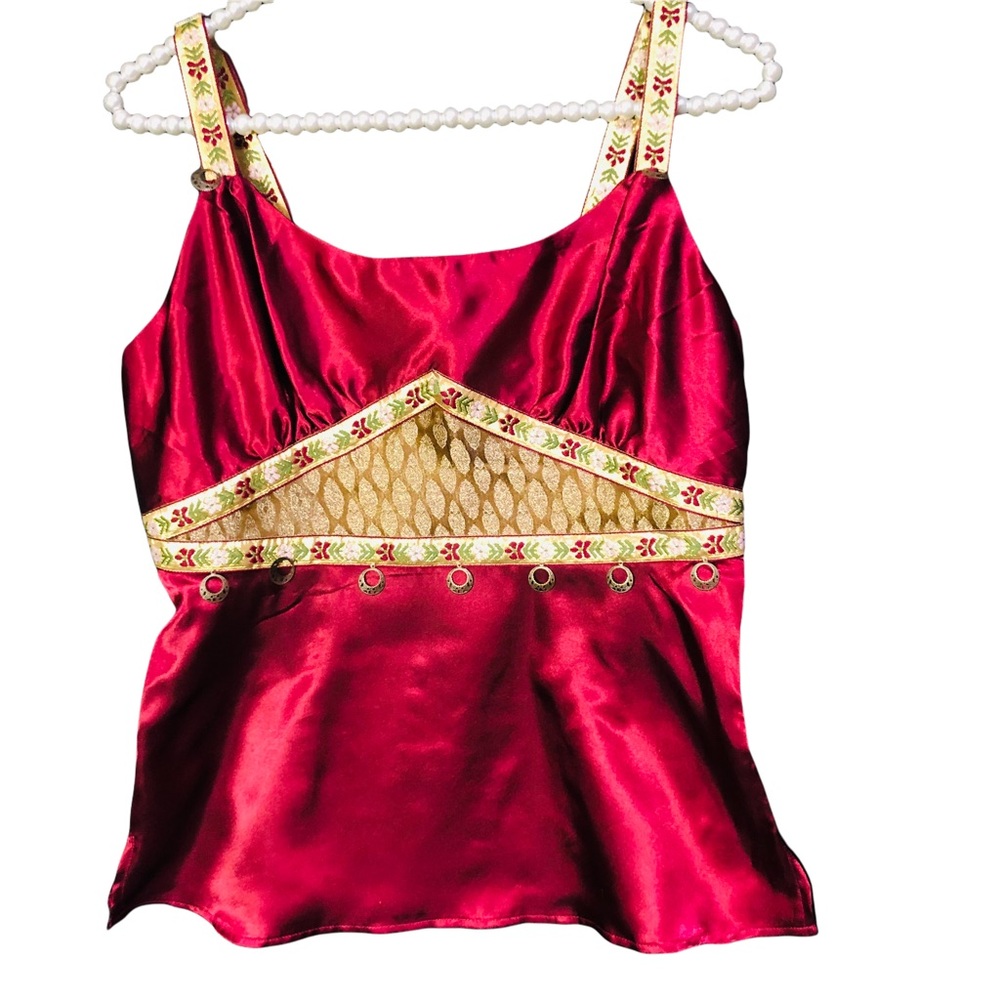 Stunning Burgundy cami, silky soft, rarely worn, Gold coins over gold fabric